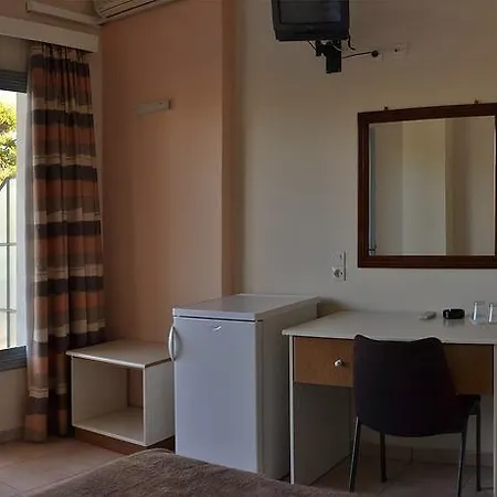 Miramare Ξενοδοχείο Ξυλόκαστρο